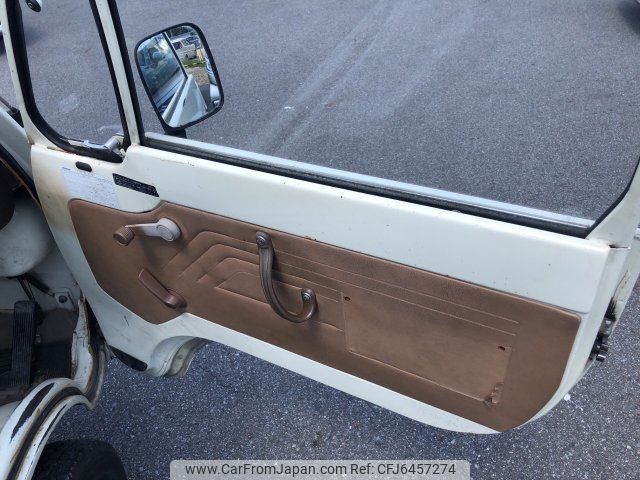 1983 Mazda Porter Cab PC56T 2WD - Car Price $2,708