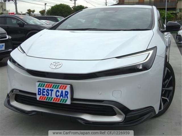 toyota prius 2023 -TOYOTA 【佐賀 335】--Prius MXWH61--MXWH61-4009442---TOYOTA 【佐賀 335】--Prius MXWH61--MXWH61-4009442- image 1