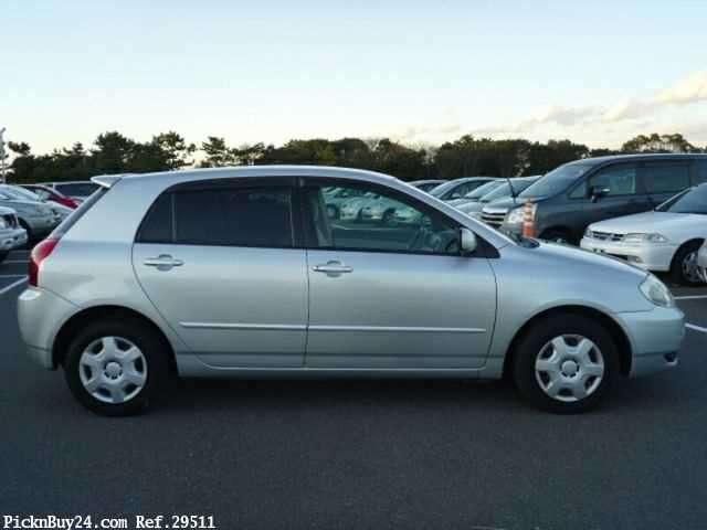 わんころ 2001 Toyota Corolla Runx TA-NZE121 2WD - Car Price $1,700