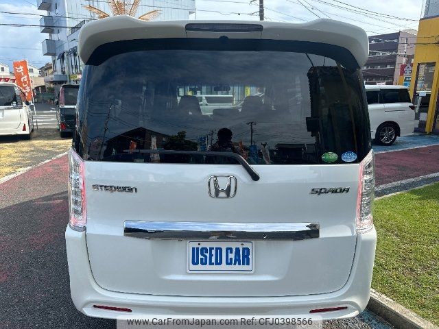 honda stepwagon 2013 -HONDA--Stepwgn RK5--1353335---HONDA--Stepwgn RK5--1353335- image 2