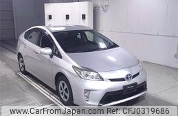 toyota prius 2014 -TOYOTA--Prius ZVW30-5692376---TOYOTA--Prius ZVW30-5692376-