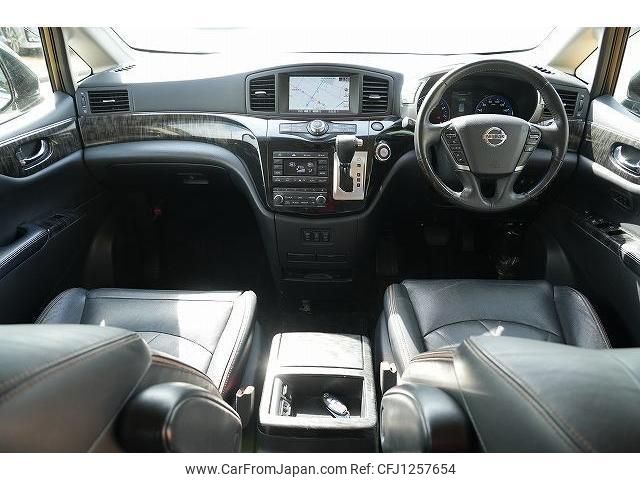 nissan elgrand 2015 quick_quick_PE52_PE52-052715 image 2