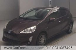 toyota aqua 2017 -TOYOTA--AQUA DAA-NHP10--NHP10-2582709---TOYOTA--AQUA DAA-NHP10--NHP10-2582709-