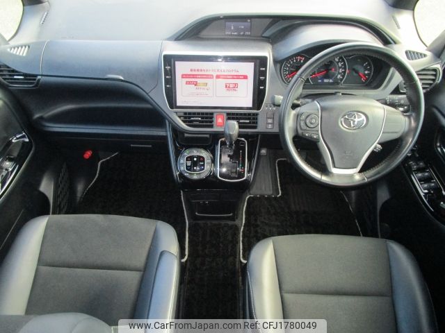 toyota noah 2019 CFJ1780049 image 2