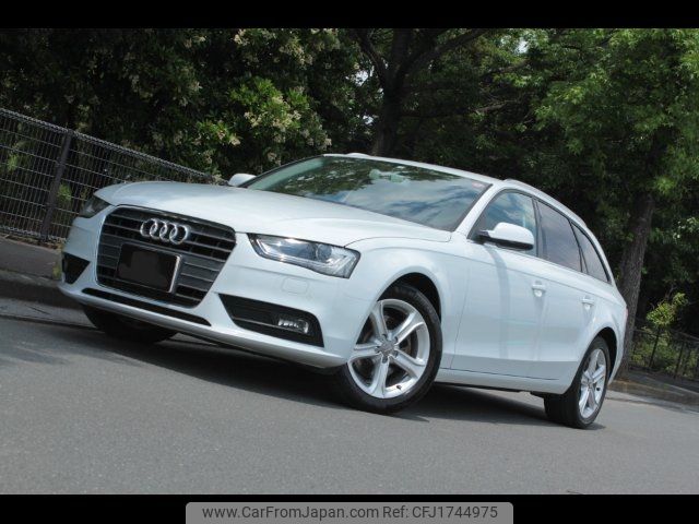 audi a4 2013 CFJ1744975 image 1