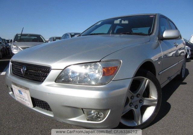 toyota altezza 2001 REALMOTOR_Y2021020030HD-10 image 1