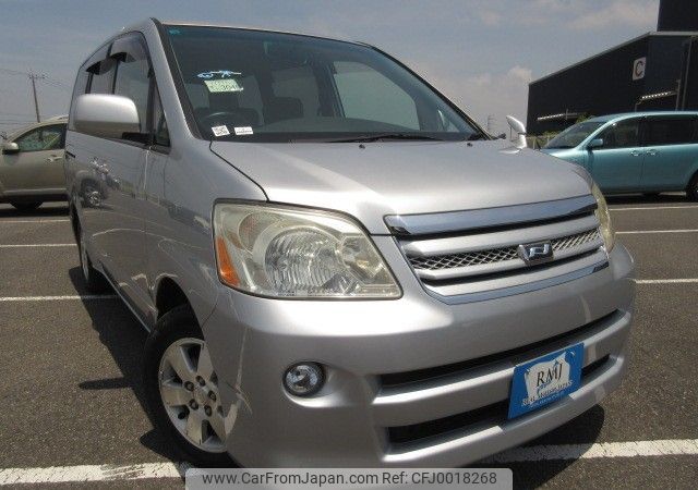 toyota noah 2006 REALMOTOR_Y2024070184A-12 image 2