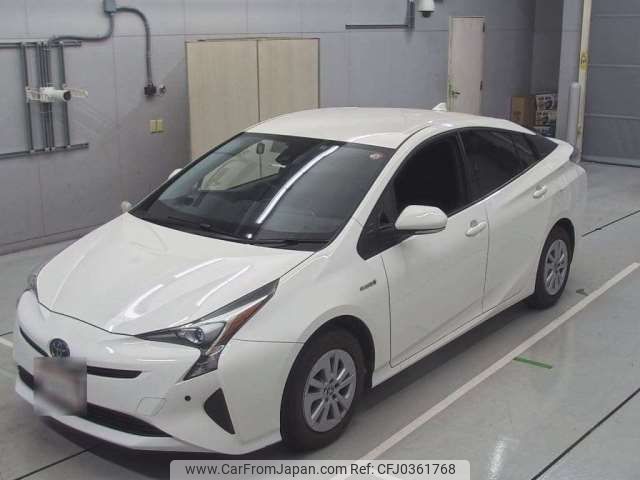 toyota prius 2017 -TOYOTA--Prius DAA-ZVW55--ZVW55-8051944---TOYOTA--Prius DAA-ZVW55--ZVW55-8051944- image 1