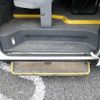 toyota hiace-van 2005 quick_quick_KDH205K_KDH205-0016461 image 12