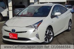 toyota prius 2016 -TOYOTA--Prius DAA-ZVW55--ZVW55-8032147---TOYOTA--Prius DAA-ZVW55--ZVW55-8032147-