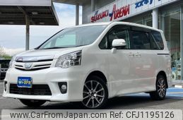 toyota noah 2013 -TOYOTA 【群馬 302ﾉ6289】--Noah ZRR75W--0105742---TOYOTA 【群馬 302ﾉ6289】--Noah ZRR75W--0105742-