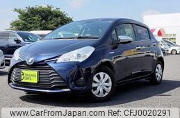 toyota vitz 2017 -TOYOTA--Vitz DAA-NHP130--NHP130-2002504---TOYOTA--Vitz DAA-NHP130--NHP130-2002504-