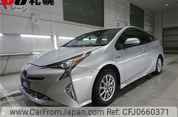 toyota prius 2018 -TOYOTA--Prius ZVW55--8064648---TOYOTA--Prius ZVW55--8064648-