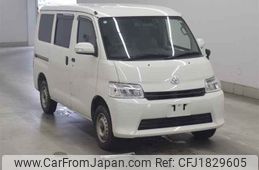 toyota townace-van undefined CFJ1829605