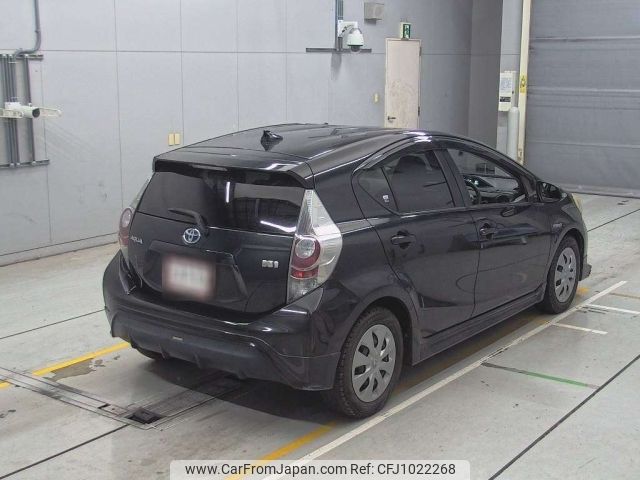 toyota aqua 2013 -TOYOTA--AQUA NHP10-6164314---TOYOTA--AQUA NHP10-6164314- image 2