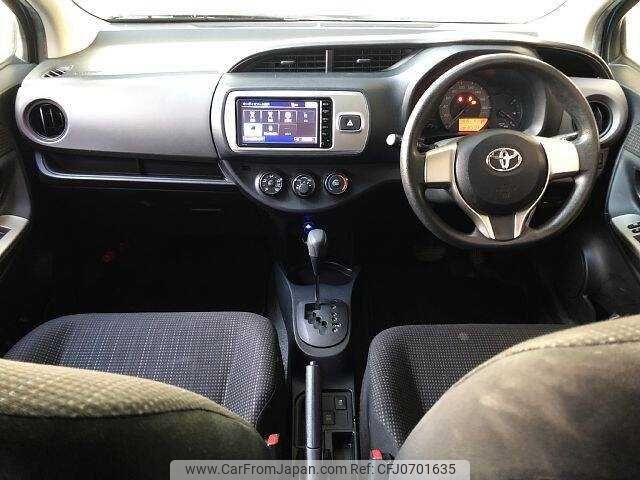 toyota vitz 2014 504928-927603 image 1