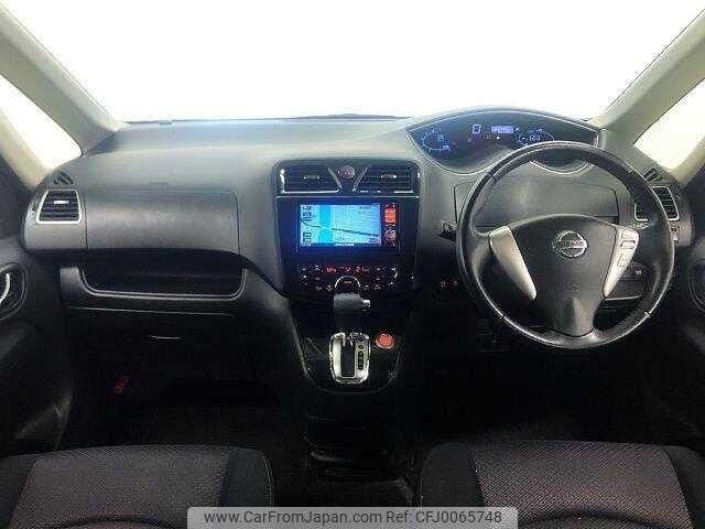 nissan serena 2013 504928-923154 image 1