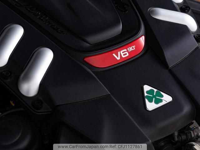 alfa-romeo giulia 2018 quick_quick_ABA-95229_ZAREAEHV0J7571714 image 2