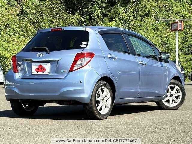 toyota vitz 2011 CFJ1772467 image 2