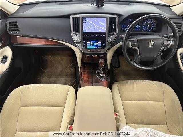 toyota crown 2014 -TOYOTA--Crown DAA-AWS210--AWS210-6060104---TOYOTA--Crown DAA-AWS210--AWS210-6060104- image 2