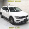 volkswagen tiguan 2017 -VOLKSWAGEN--VW Tiguan 5NCZE-WVGZZZ5NZHW869934---VOLKSWAGEN--VW Tiguan 5NCZE-WVGZZZ5NZHW869934- image 1