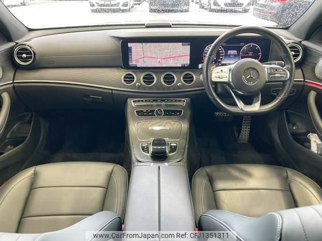 mercedes-benz e-class 2020 quick_quick_LDA-213004C_W1K2130042A810631 image 2