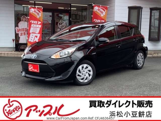 toyota aqua 2017 CFJ4636457 image 1