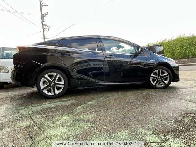 toyota prius 2016 quick_quick_DAA-ZVW51_ZVW51-6015092 image 2