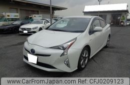 toyota prius 2017 -TOYOTA--Prius ZVW51-6044613---TOYOTA--Prius ZVW51-6044613-