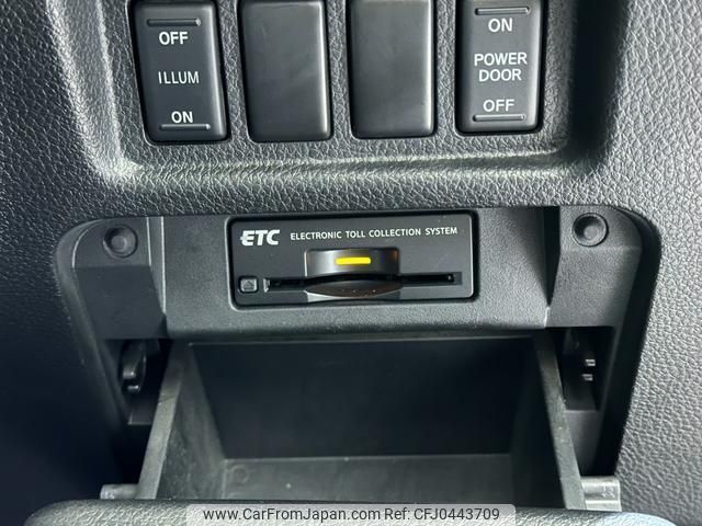 nissan elgrand 2011 quick_quick_TE52_TE52-026053 image 2