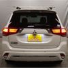 mitsubishi outlander-phev 2019 CFJ1762855 image 27