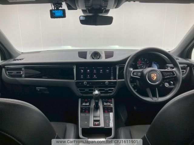 porsche macan 2024 CFJ1611901 image 2