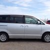 toyota noah 2005 REALMOTOR_N2024050287A-24 image 9