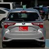 toyota vitz 2018 -TOYOTA--Vitz DAA-NHP130--4001581---TOYOTA--Vitz DAA-NHP130--4001581- image 5