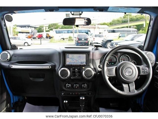 chrysler jeep-wrangler 2011 -CHRYSLER--Jeep Wrangler ABA-JK38L--1J4HE5H15BL602581---CHRYSLER--Jeep Wrangler ABA-JK38L--1J4HE5H15BL602581- image 2