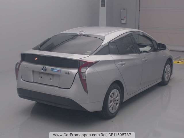 toyota prius 2016 CFJ1595737 image 2