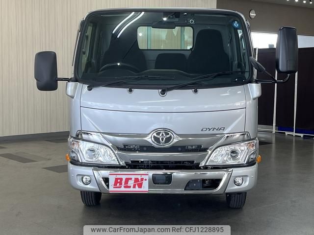 toyota dyna-truck 2023 GOO_NET_EXCHANGE_0402845A20250530L002 image 2