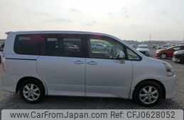 toyota noah 2009 NIKYO_SL35377