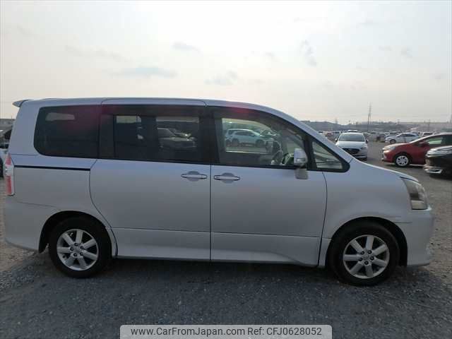 toyota noah 2009 NIKYO_SL35377 image 1