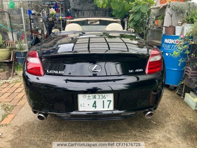 lexus sc 2012 CFJ1676725 image 2