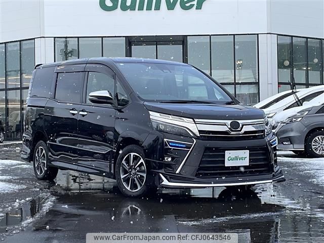 toyota voxy 2018 -TOYOTA--Voxy DBA-ZRR85W--ZRR85-0107576---TOYOTA--Voxy DBA-ZRR85W--ZRR85-0107576- image 1