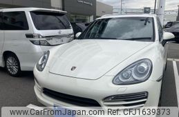 porsche cayenne 2011 CFJ1639373