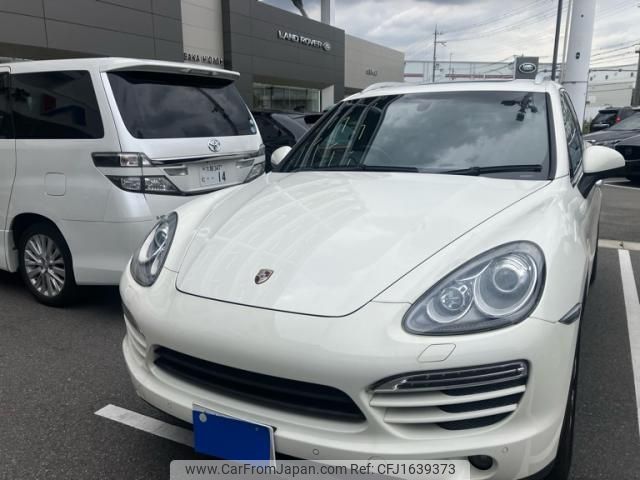 porsche cayenne 2011 CFJ1639373 image 1