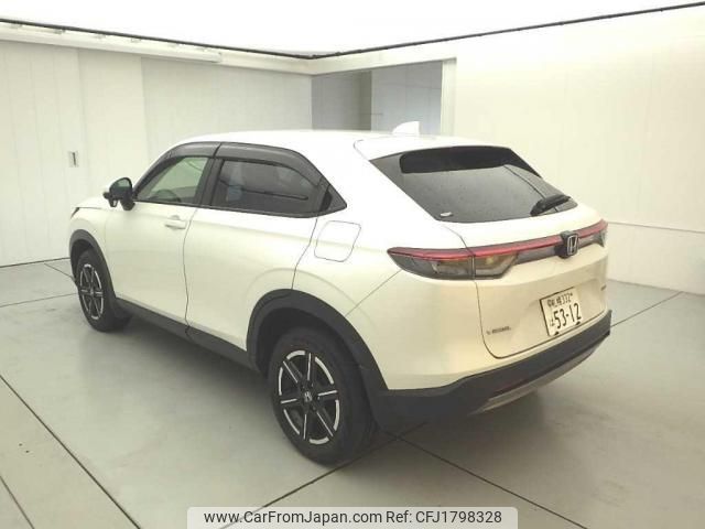 honda vezel 2021 CFJ1798328 image 2