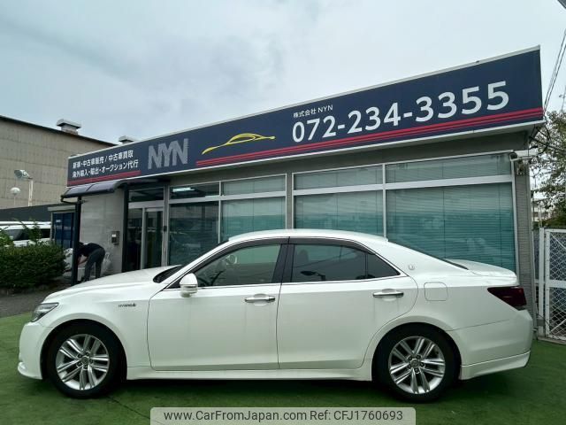 toyota crown-hybrid 2015 CFJ1760693 image 2