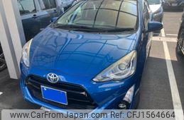 toyota aqua 2017 CFJ1564664
