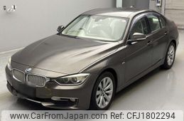 bmw 3-series 2014 CFJ1802294