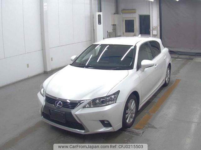 lexus ct 2015 quick_quick_DAA-ZWA10_ZWA10-2243474 image 1