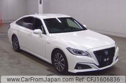 toyota crown-hybrid 2019 CFJ1606836