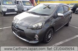 toyota aqua 2012 -TOYOTA--AQUA DAA-NHP10--NHP10-2035969---TOYOTA--AQUA DAA-NHP10--NHP10-2035969-